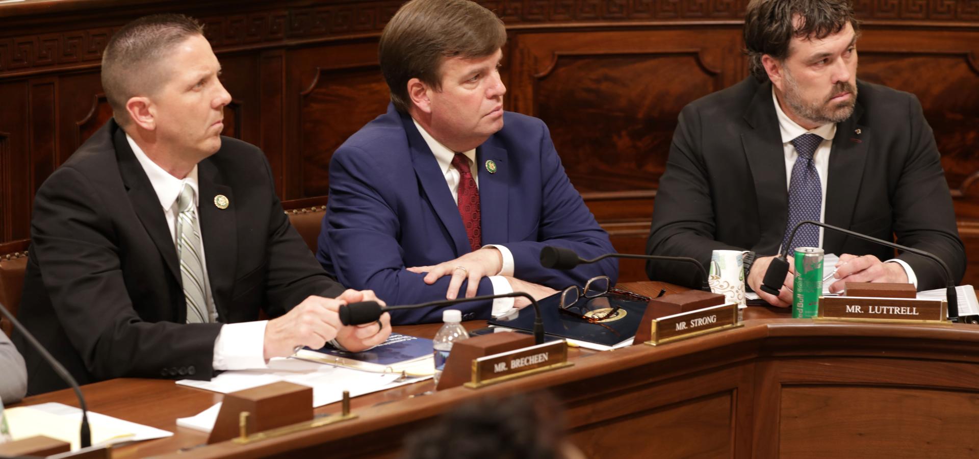 strong-committee-report-shows-biden-administration-has-emboldened-cartels